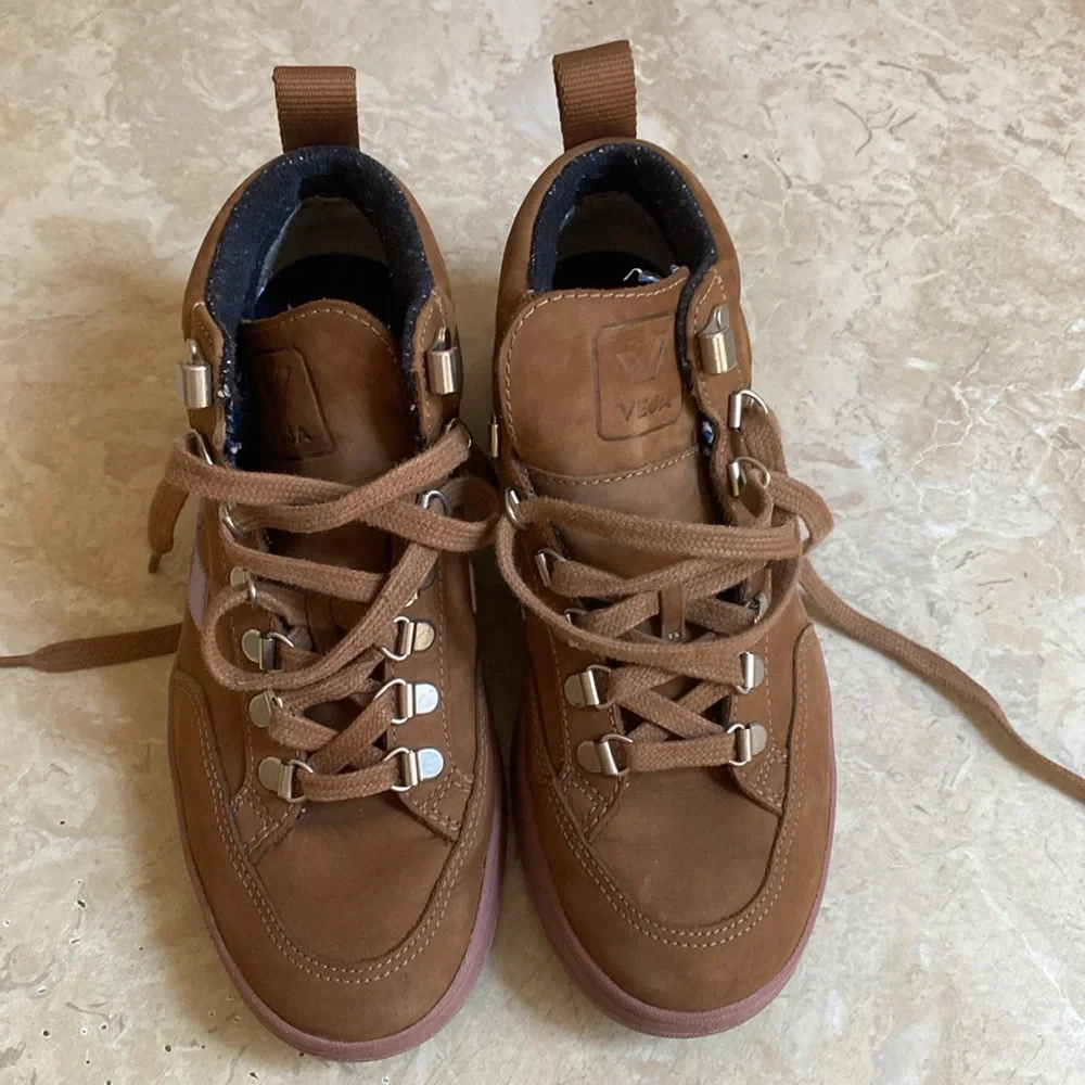 Veja lace up high top sneakers